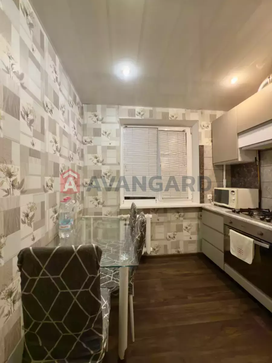 2 . , 46/30/6 . ., 5/5   3