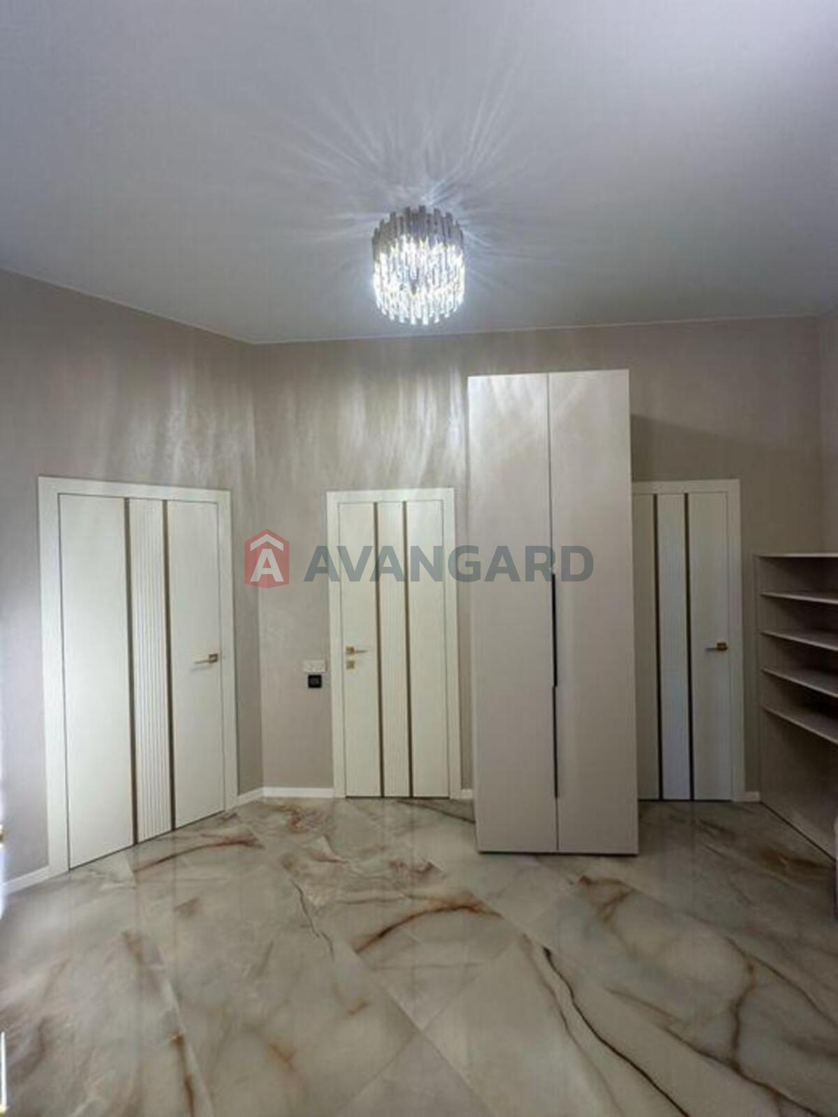 2 ��. ��������, 66/-/18 ��. �., 7/11 ������ ���� 3