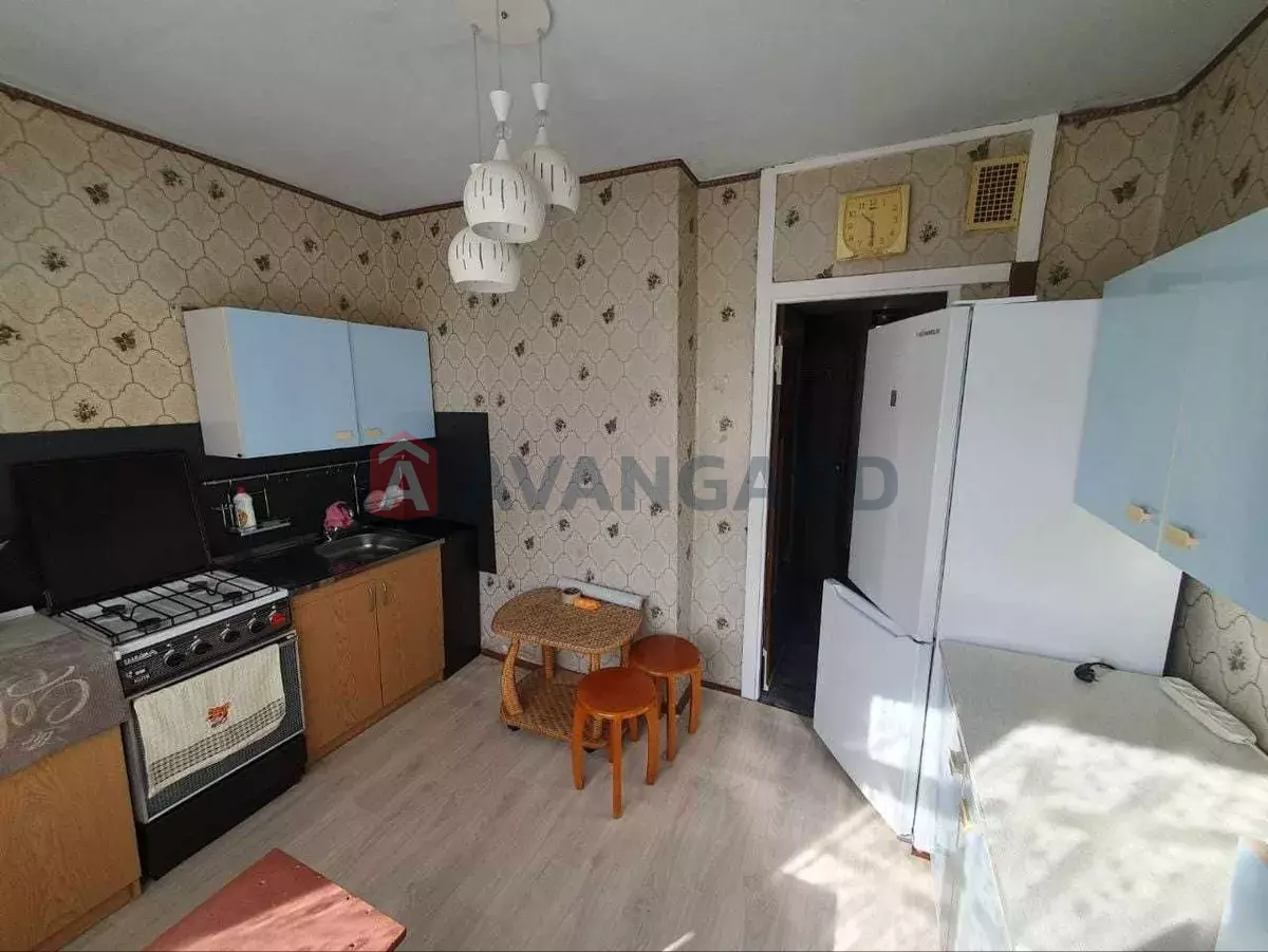 1 . , 40/-/9 . ., 5/9   10