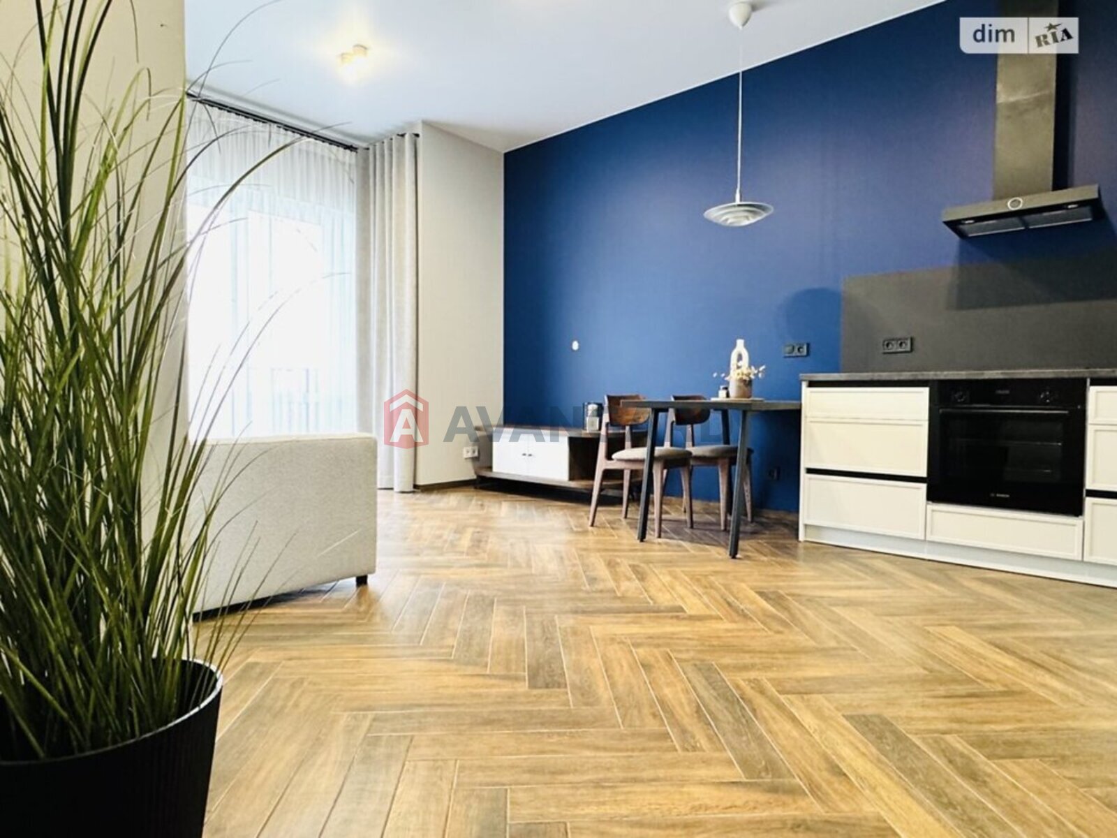 2 ��. ��������, 61/-/26 ��. �., 5/5 ������ ���� 6