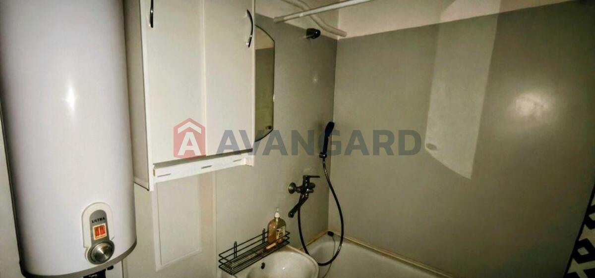 2 ��. ��������, 44/-/6 ��. �., 1/5 ������ ���� 9