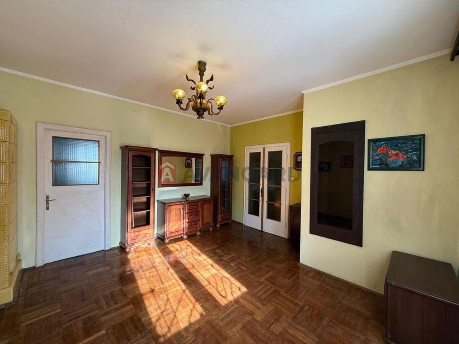 2 ����. ��������, 71/-/20 ��. �., 1/4 ���� ���� 3