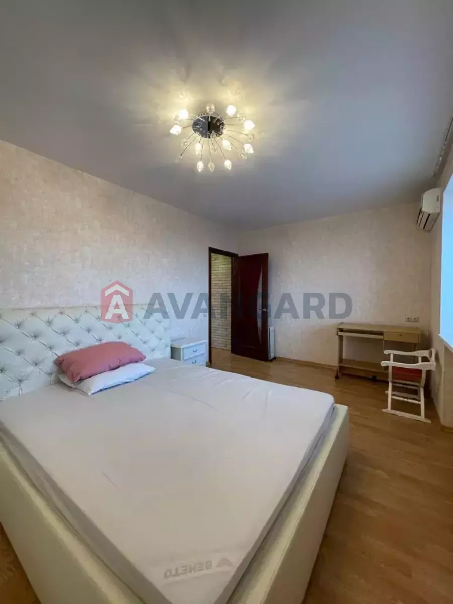 3 ��. ��������, 69/29/31 ��. �., 6/9 ������ ���� 10