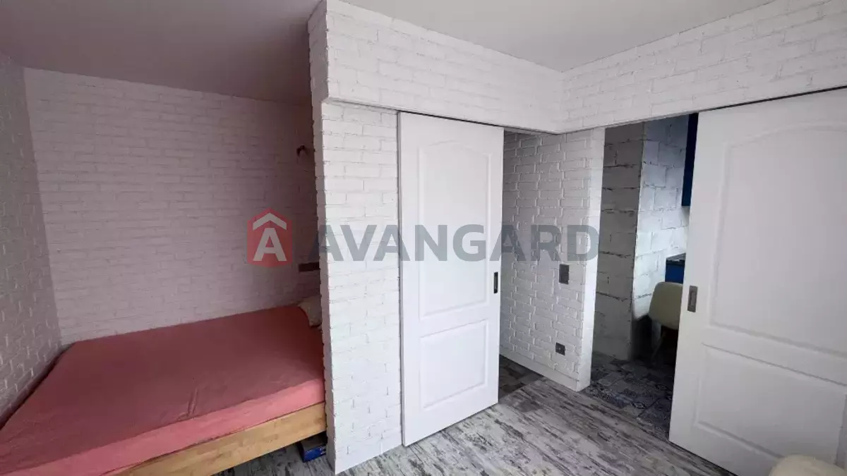 1 ��. ��������, 21/-/- ��. �., 9/9 ������ ���� 1