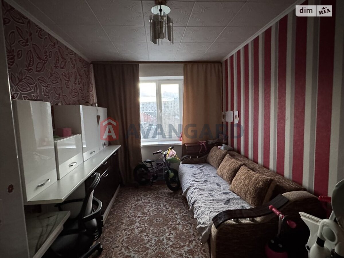 2 ��. ��������, 42/-/- ��. �., 2/5 ������ ���� 5