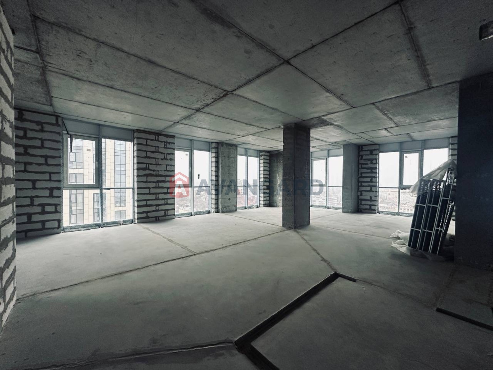 3 ��. ��������, 120,6/-/32 ��. �., 23/25 ������ ���� 10