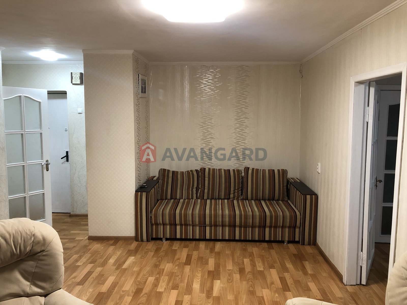 2 ����. ��������, 46/-/6 ��. �., 3/5 ���� ���� 6