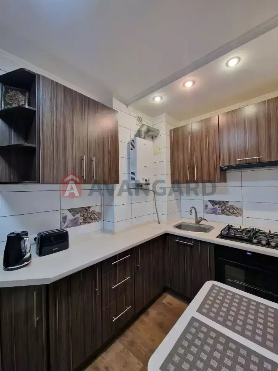 2 . , 47/-/7 . ., 2/2   8