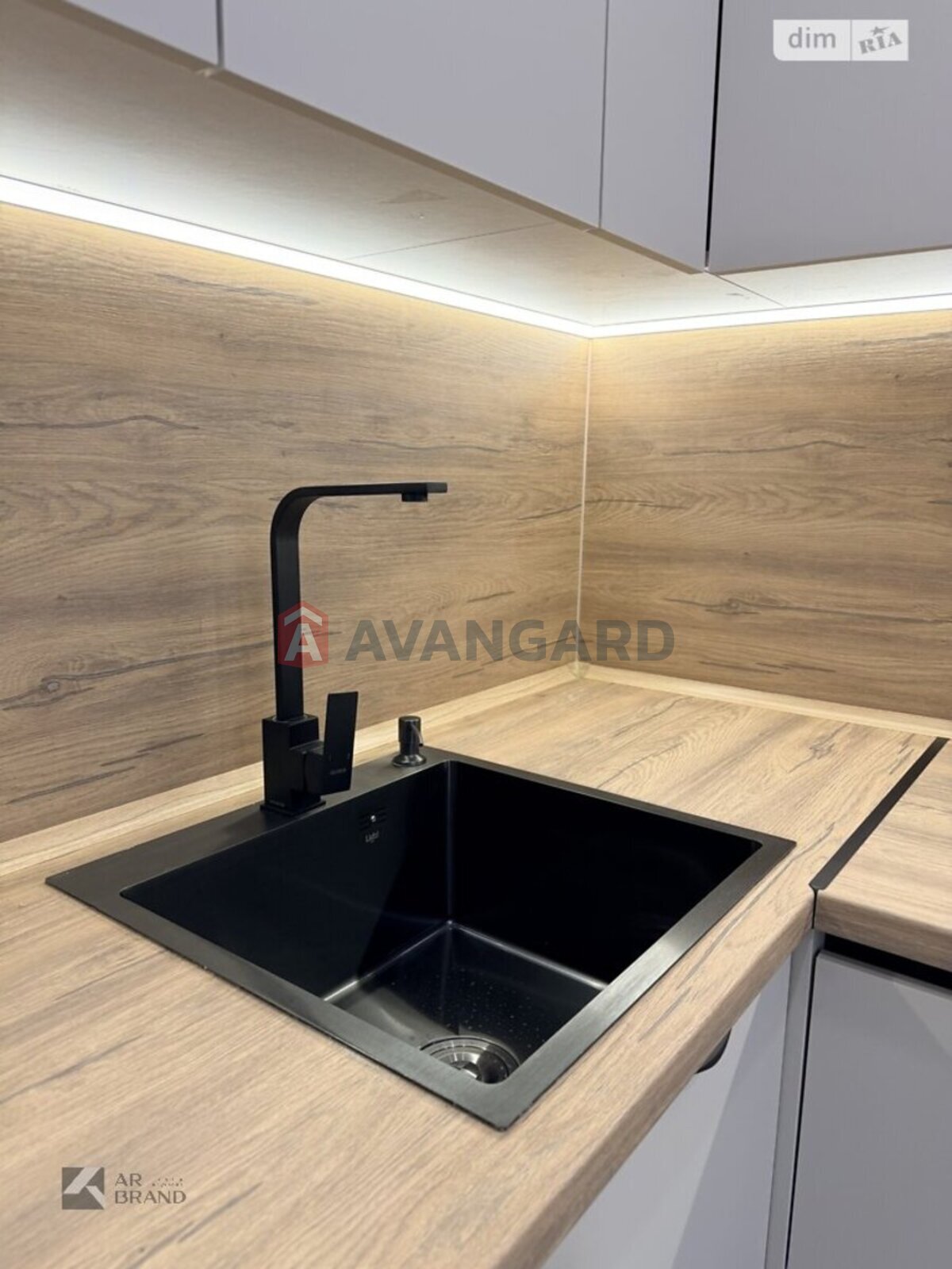 1 ��. ��������, 45/-/- ��. �., 3/10 ������ ���� 11