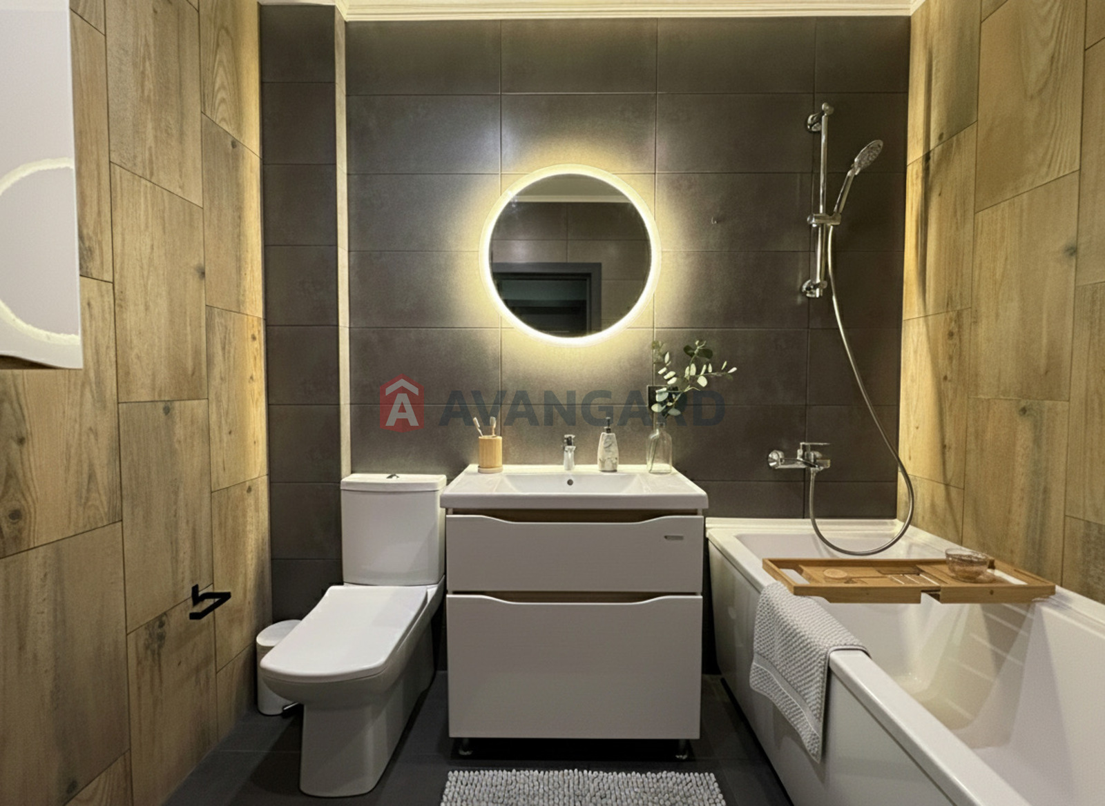 3 ����. ��������, 94/60/8 ��. �., 18/25 ���� ���� 10