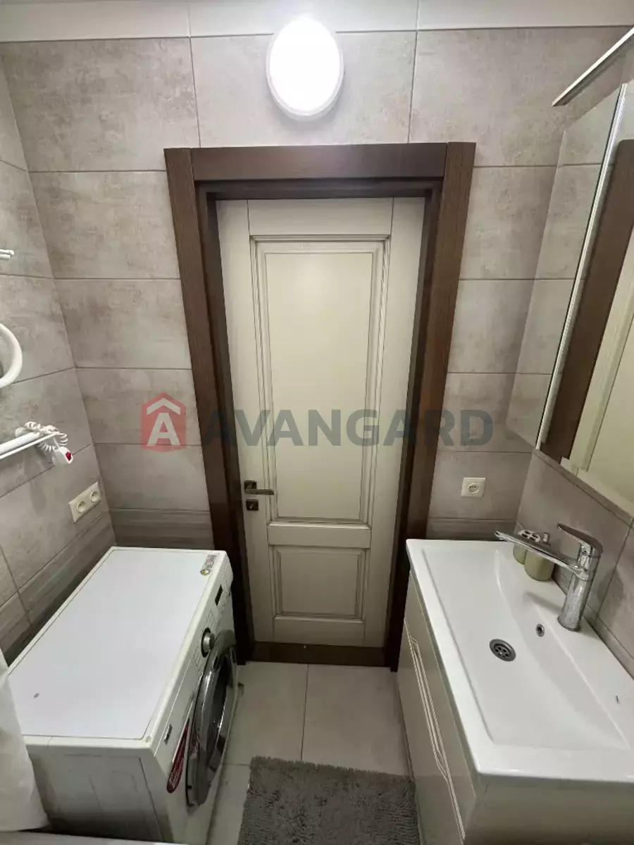 3 ��. ��������, 66/40/10 ��. �., 10/10 ������ ���� 14