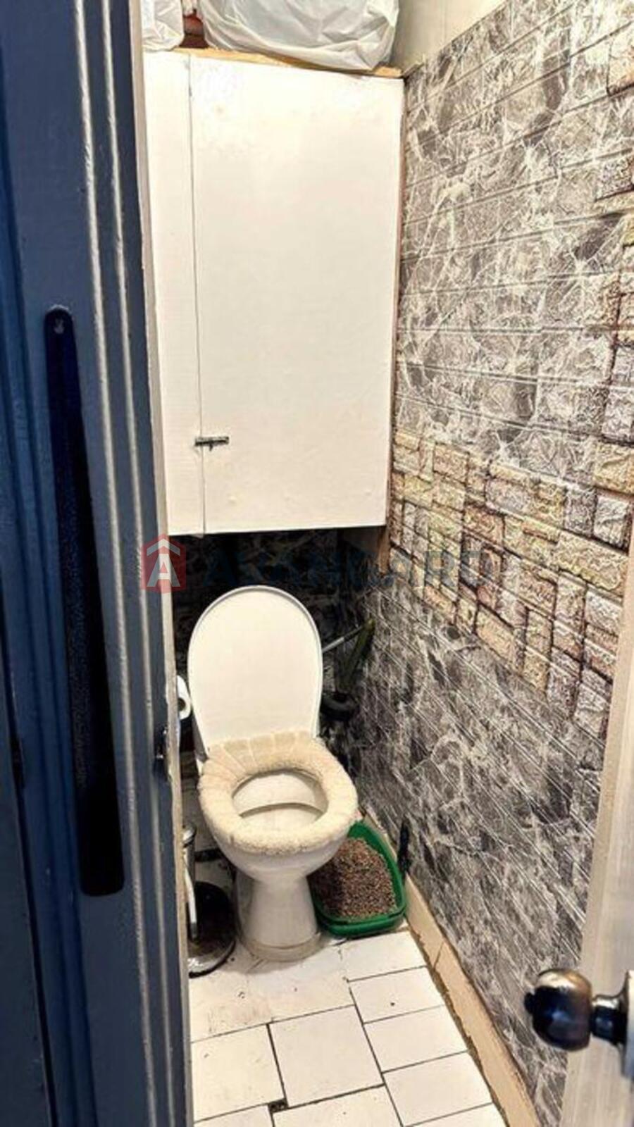 3 ��. ��������, 61/-/7 ��. �., 9/9 ������ ���� 9