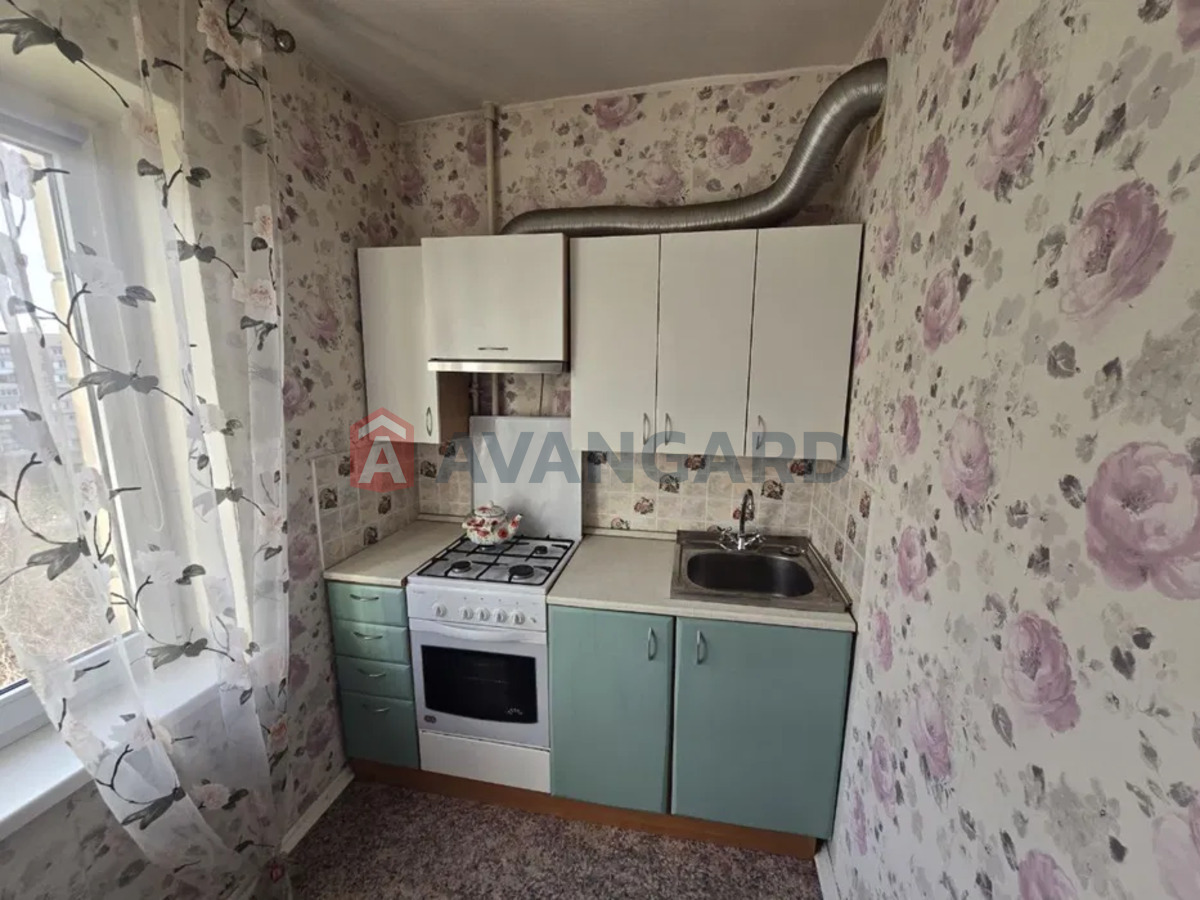 1 . , 28/-/5 . ., 8/9   3