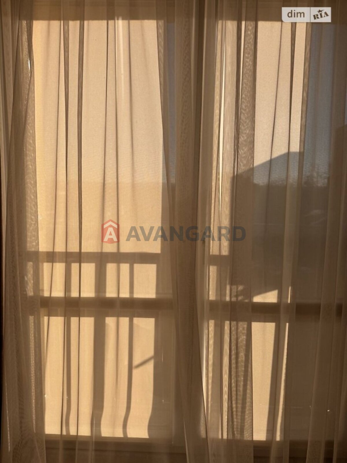 2 ��. ��������, 67/-/- ��. �., 8/9 ������ ���� 4