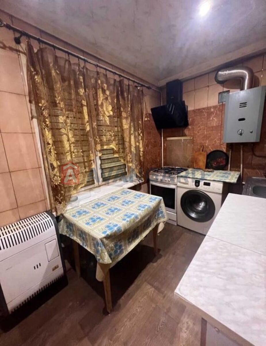 1 ��. ��������, 45/-/6 ��. �., 5/5 ������ ���� 6