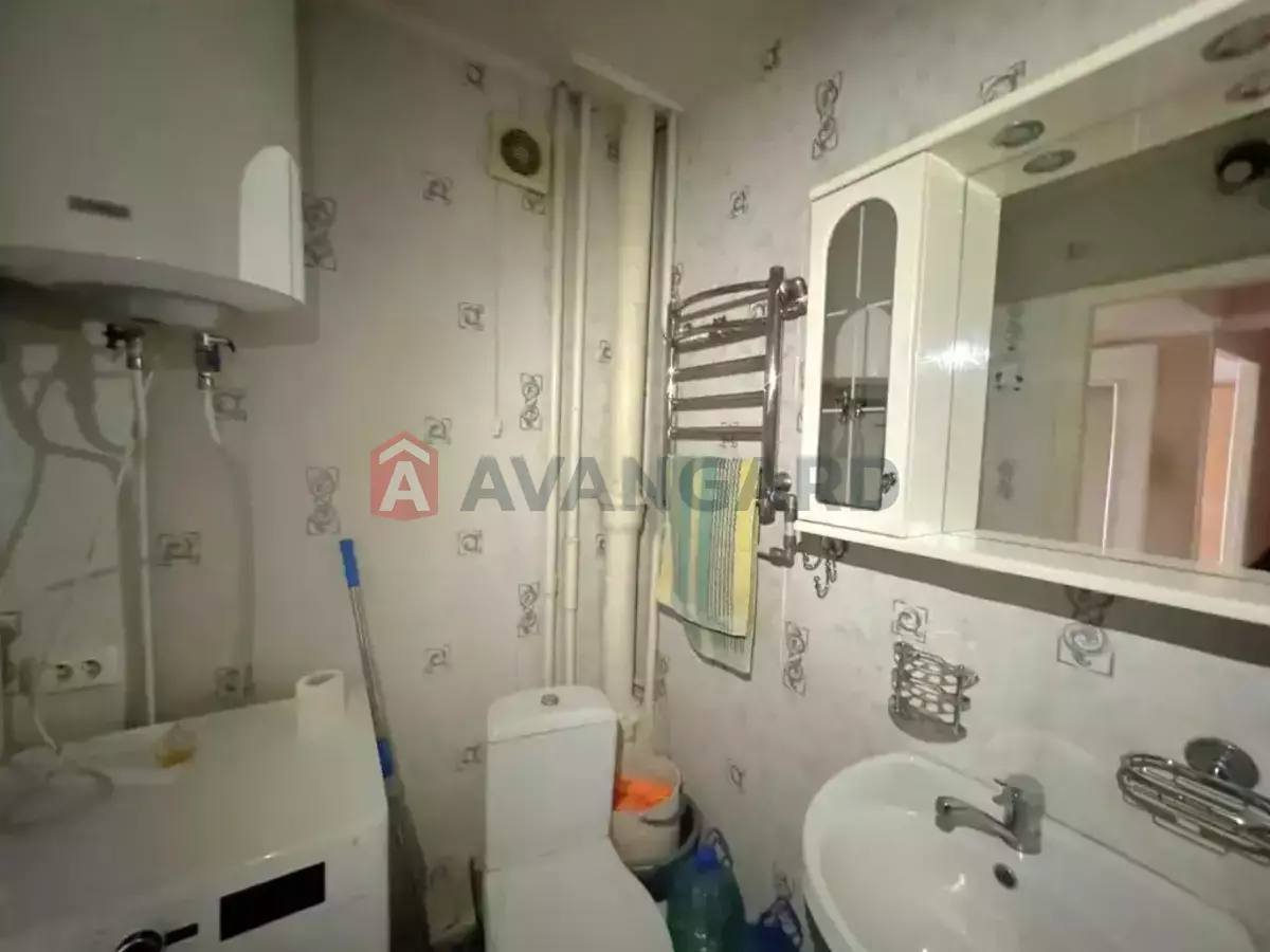 2 ����. ��������, 50/30/8 ��. �., 8/9 ���� ���� 7