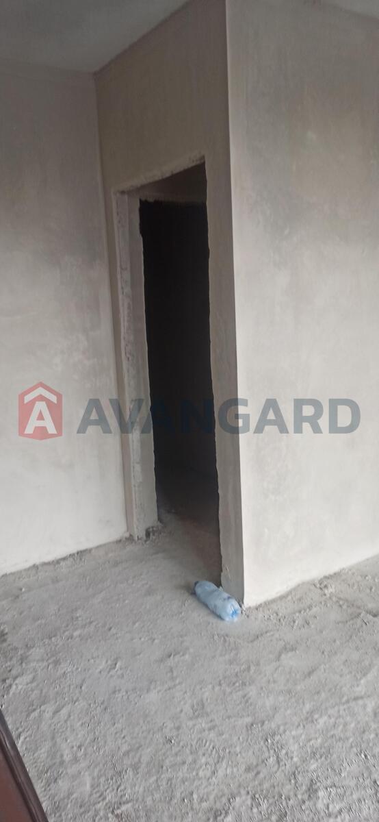 1 ��. ��������, 50/18/13 ��. �., 8/11 ������ ���� 7