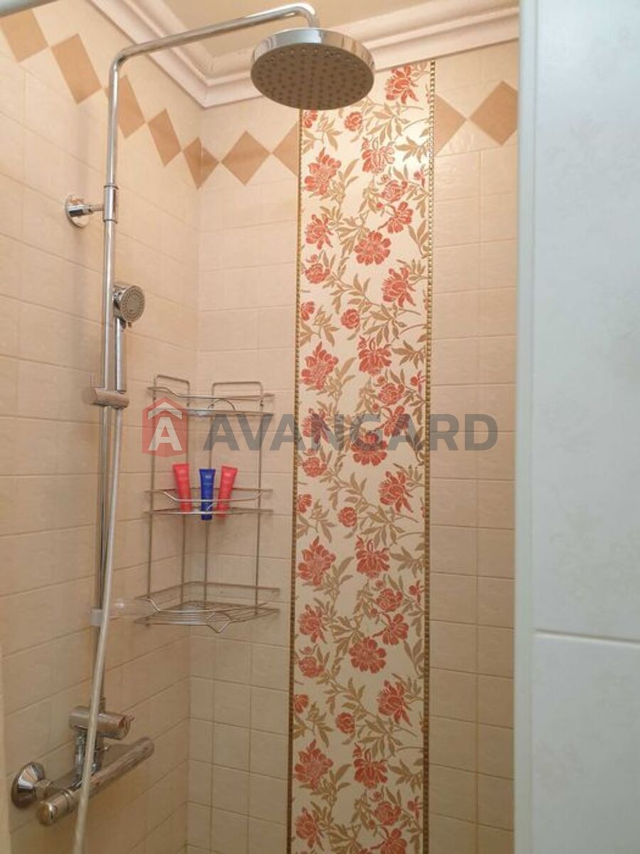 2 ����. ��������, 85/-/13 ��. �., 8/25 ���� ���� 7