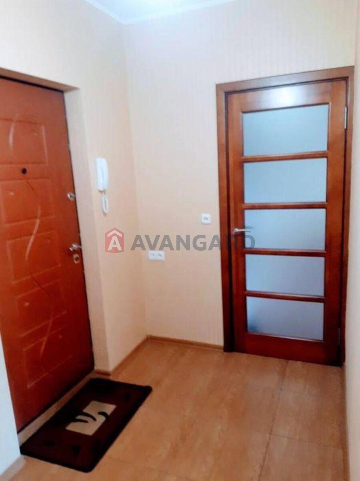 1 ��. ��������, 42/-/9 ��. �., 13/14 ������ ���� 8