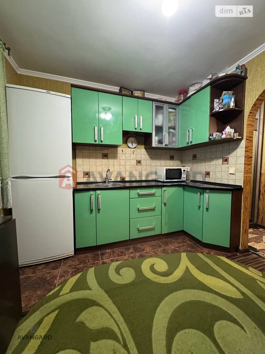 2 ����. ��������, 30/22/- ��. �., 2/5 ���� ���� 8