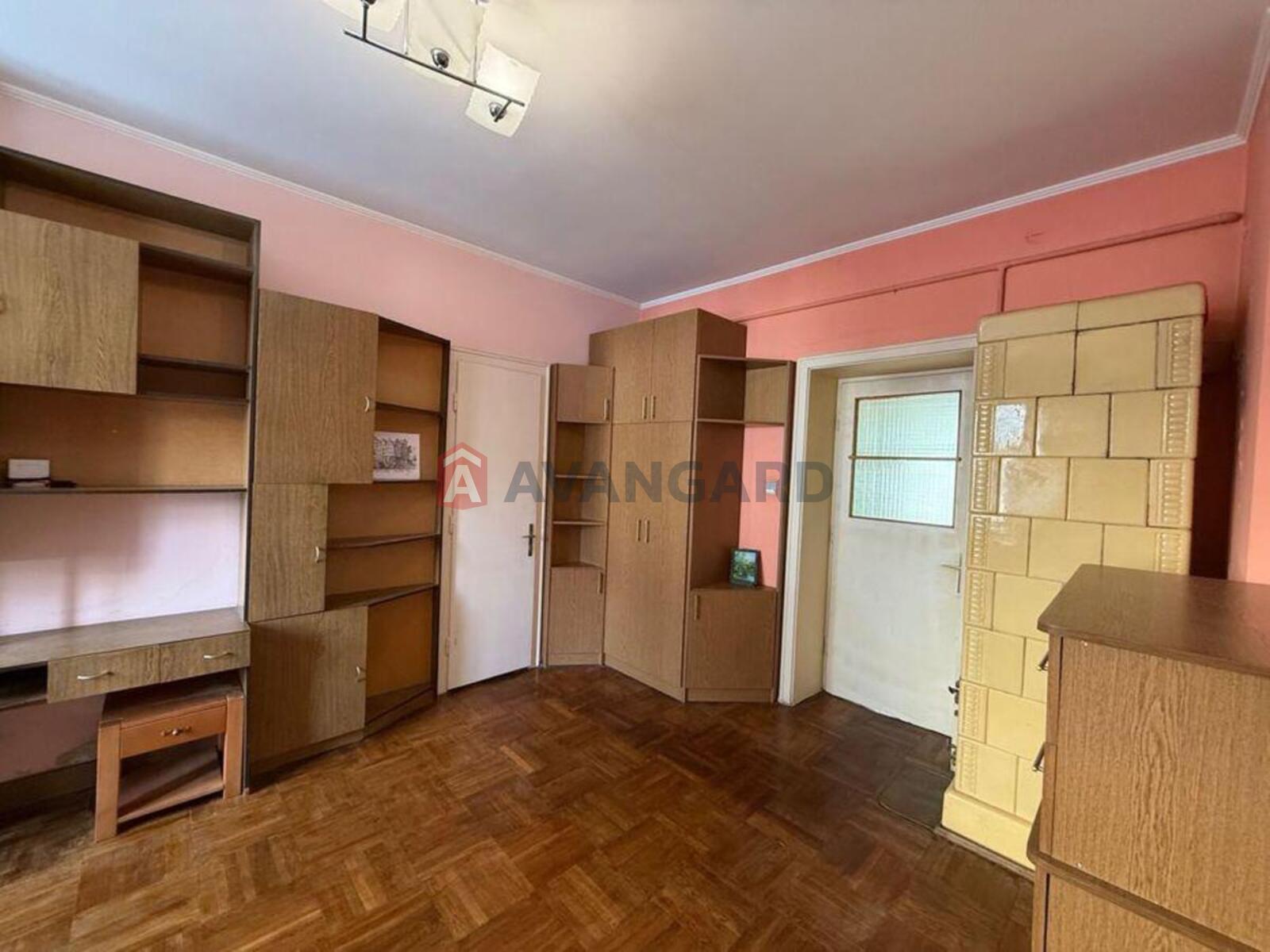 2 ����. ��������, 71/-/20 ��. �., 1/4 ���� ���� 6