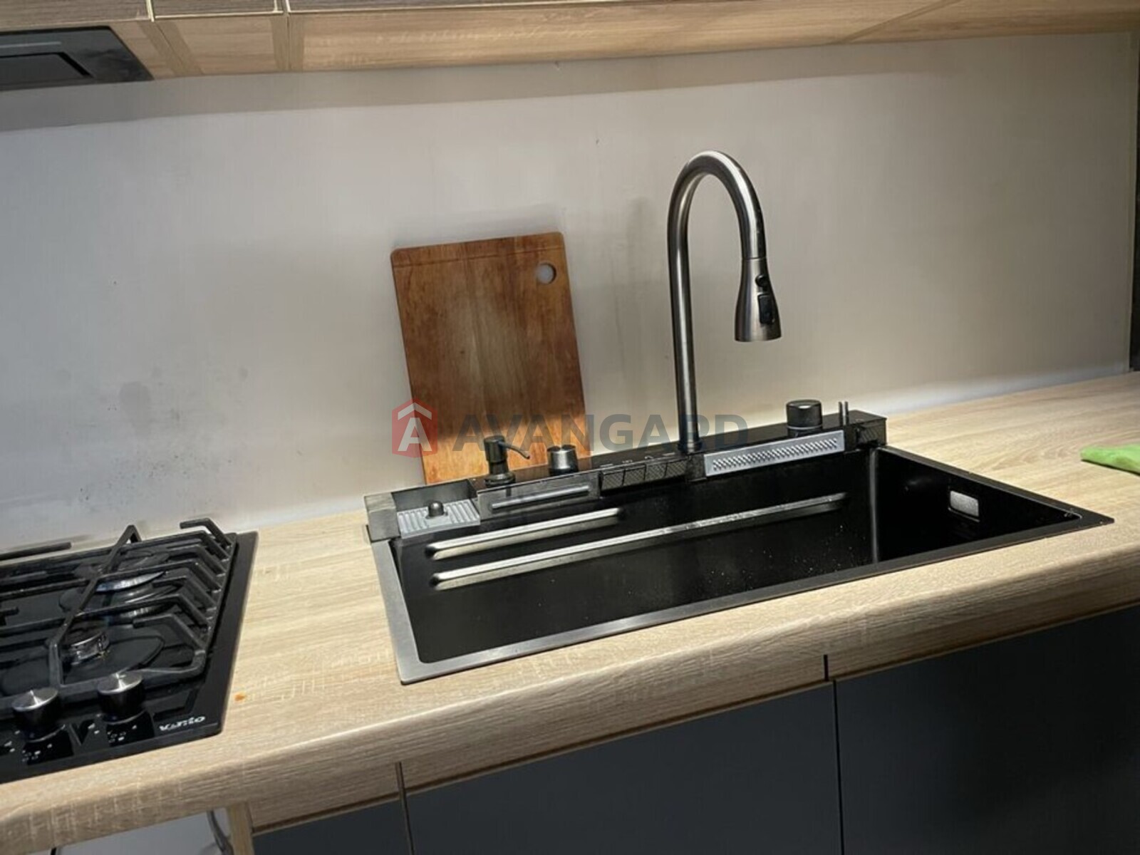 2 . , 42/-/12 . ., 4/4   6