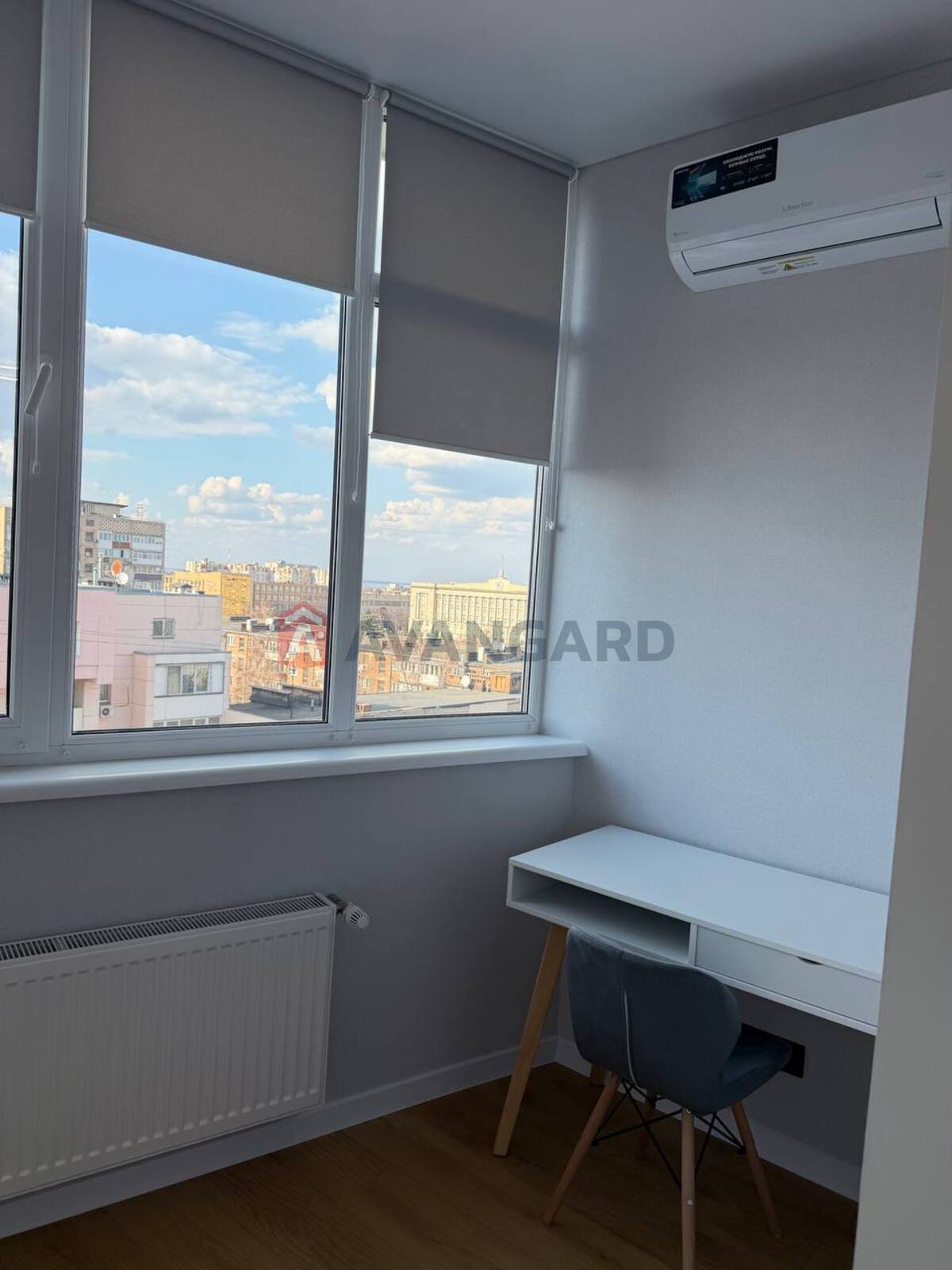 2 ��. ��������, 55/30/12 ��. �., 8/12 ������ ���� 7