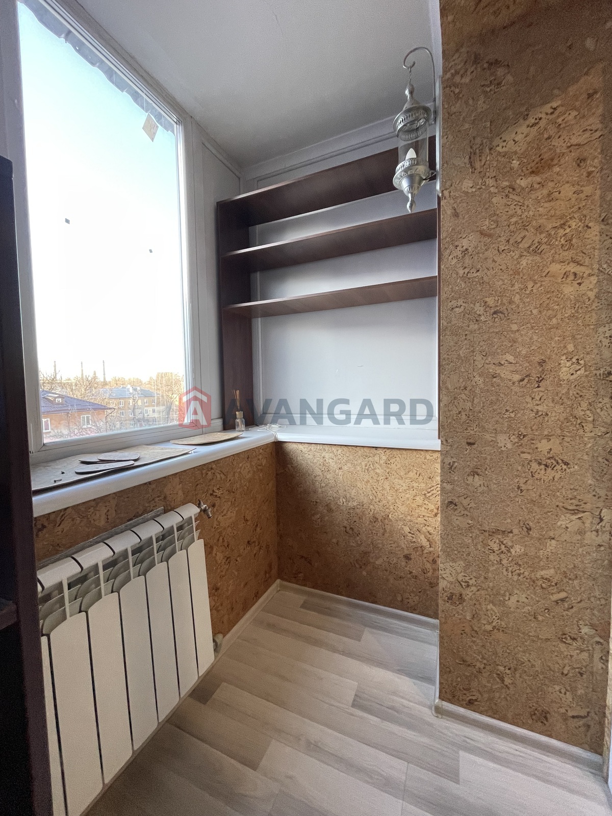 1 ��. ��������, 29,3/17,5/4,4 ��. �., 5/5 ������ ���� 13