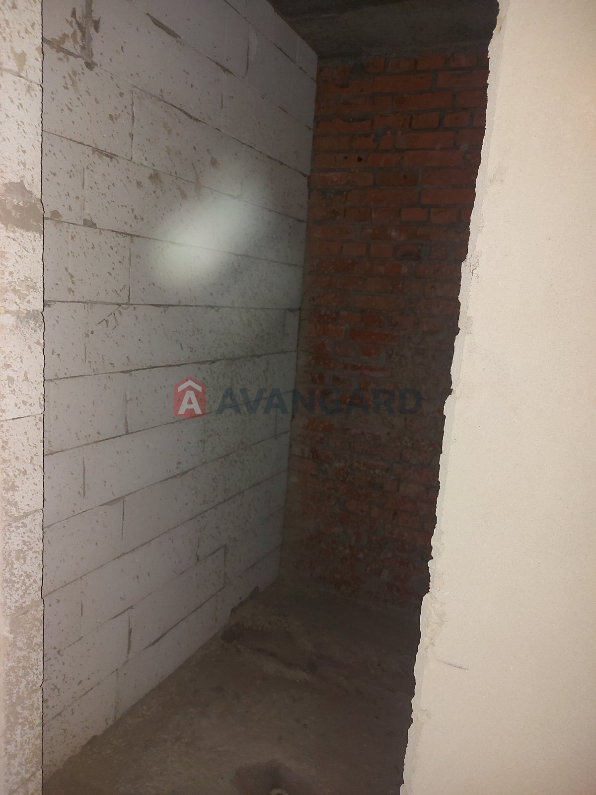 2 . , 60.4/-/15.6 . ., 10/11   9