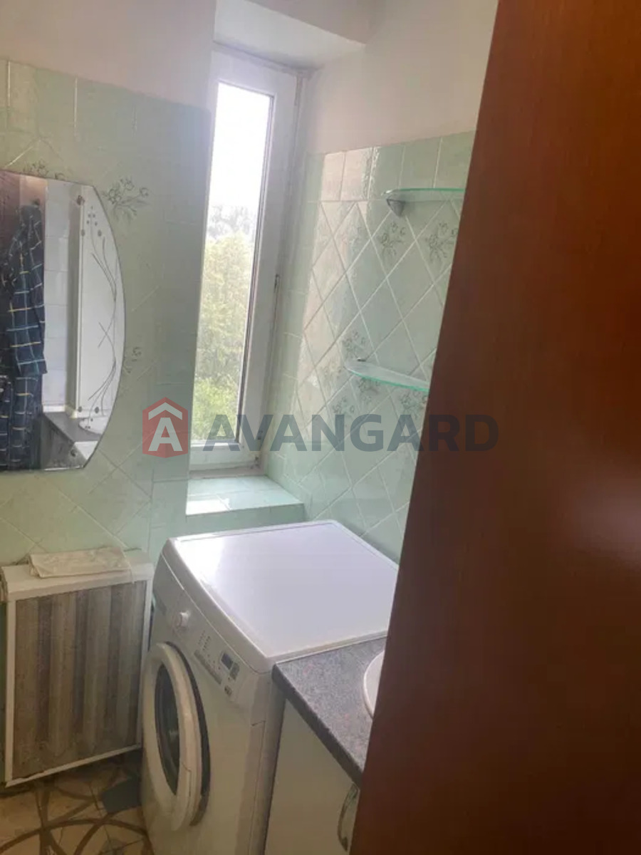 2 ����. ��������, 61/-/9 ��. �., 6/10 ���� ���� 12