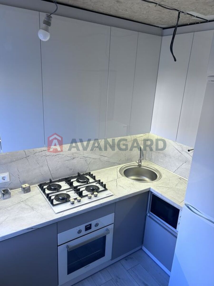 2 ��. ��������, 42/-/6 ��. �., 1/5 ������ ���� 6