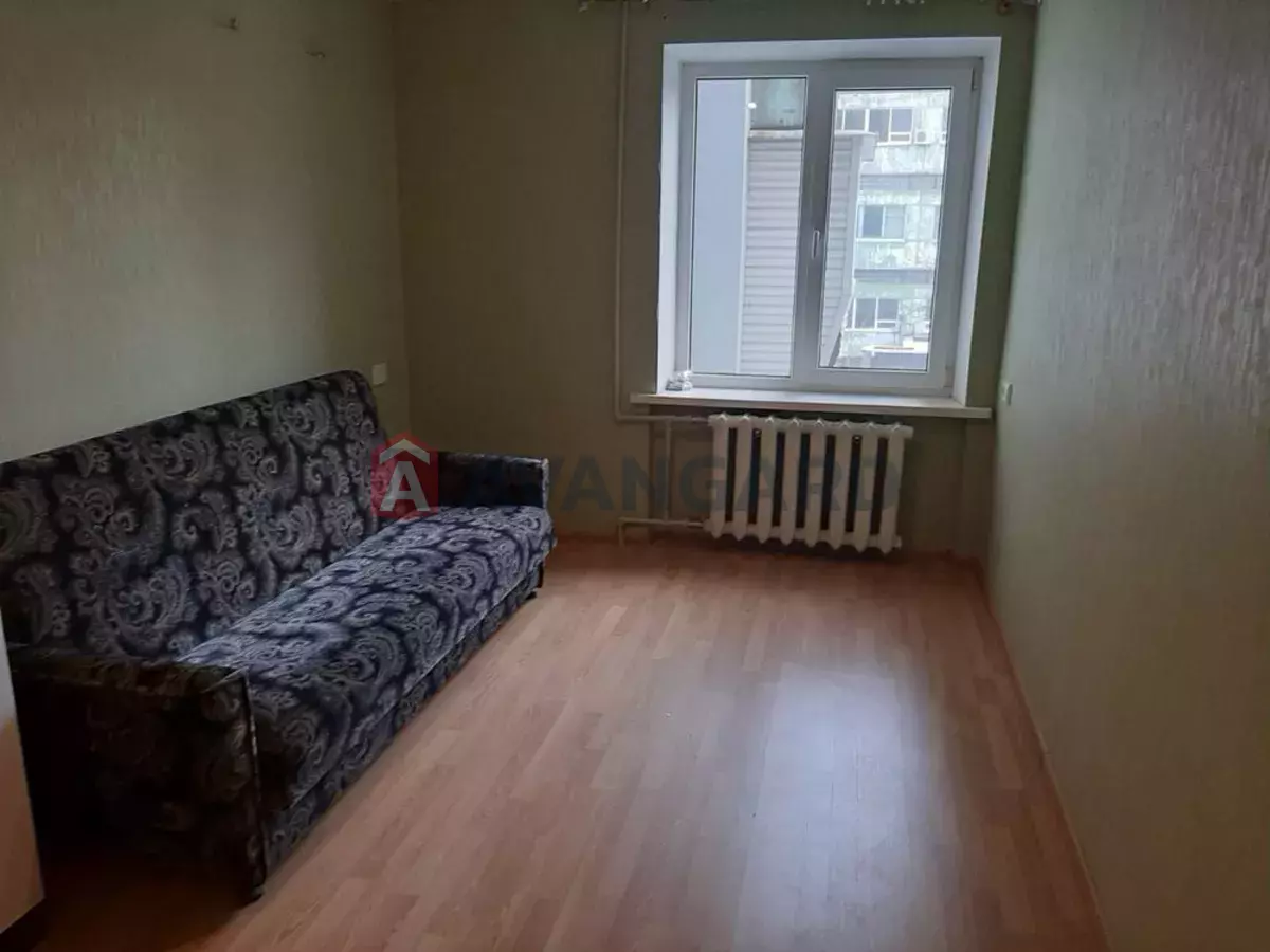 4 ��. ��������, 78/-/7 ��. �., 4/9 ������ ���� 15