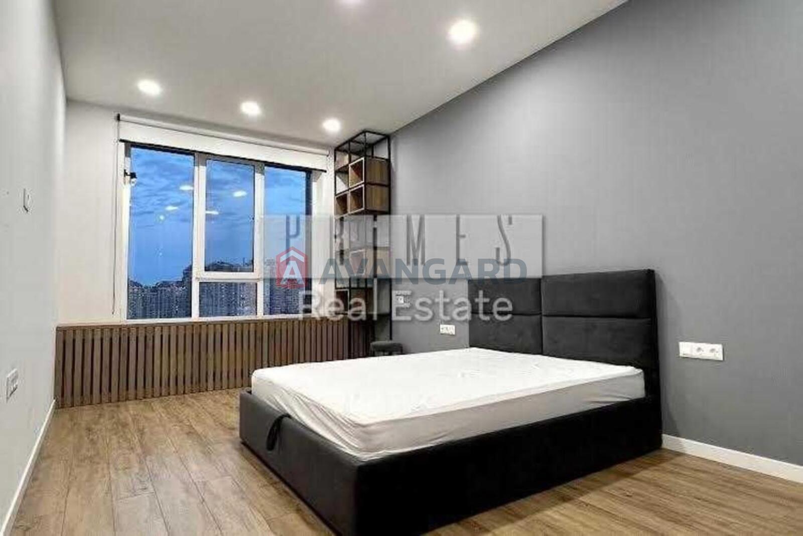 2 ��. ��������, 80/-/20 ��. �., 12/23 ������ ���� 2