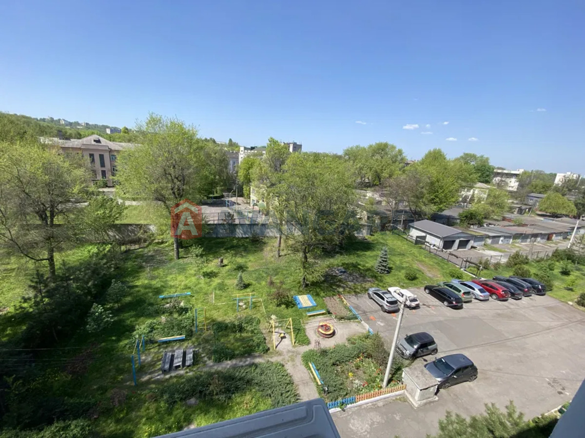 3 ����. ��������, 75/-/7 ��. �., 5/5 ���� ���� 22