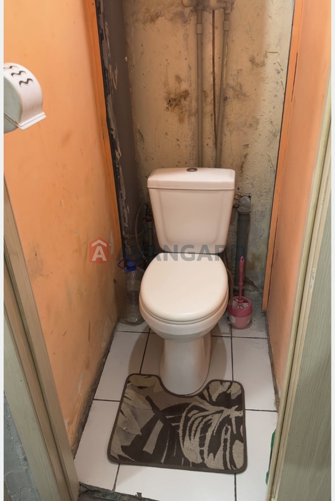 2 ��. ��������, 42/35/6 ��. �., 2/5 ������ ���� 9