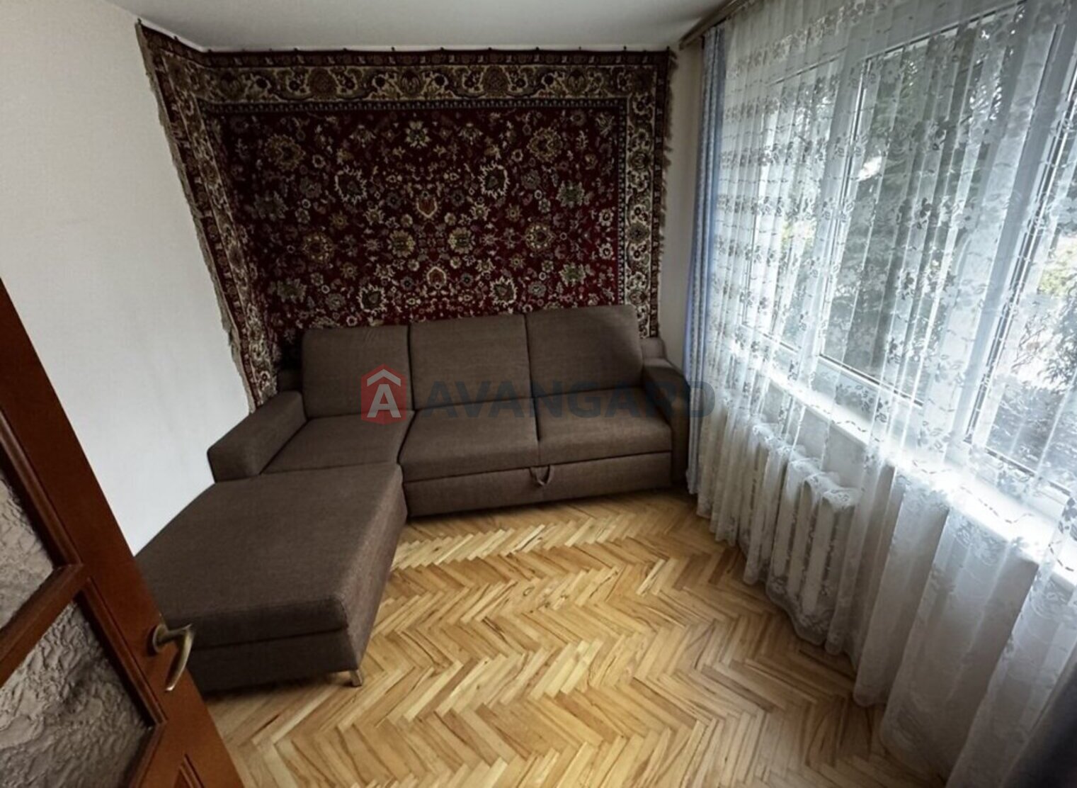 3 ��. ��������, 46/46/5 ��. �., 1/5 ������ ���� 20