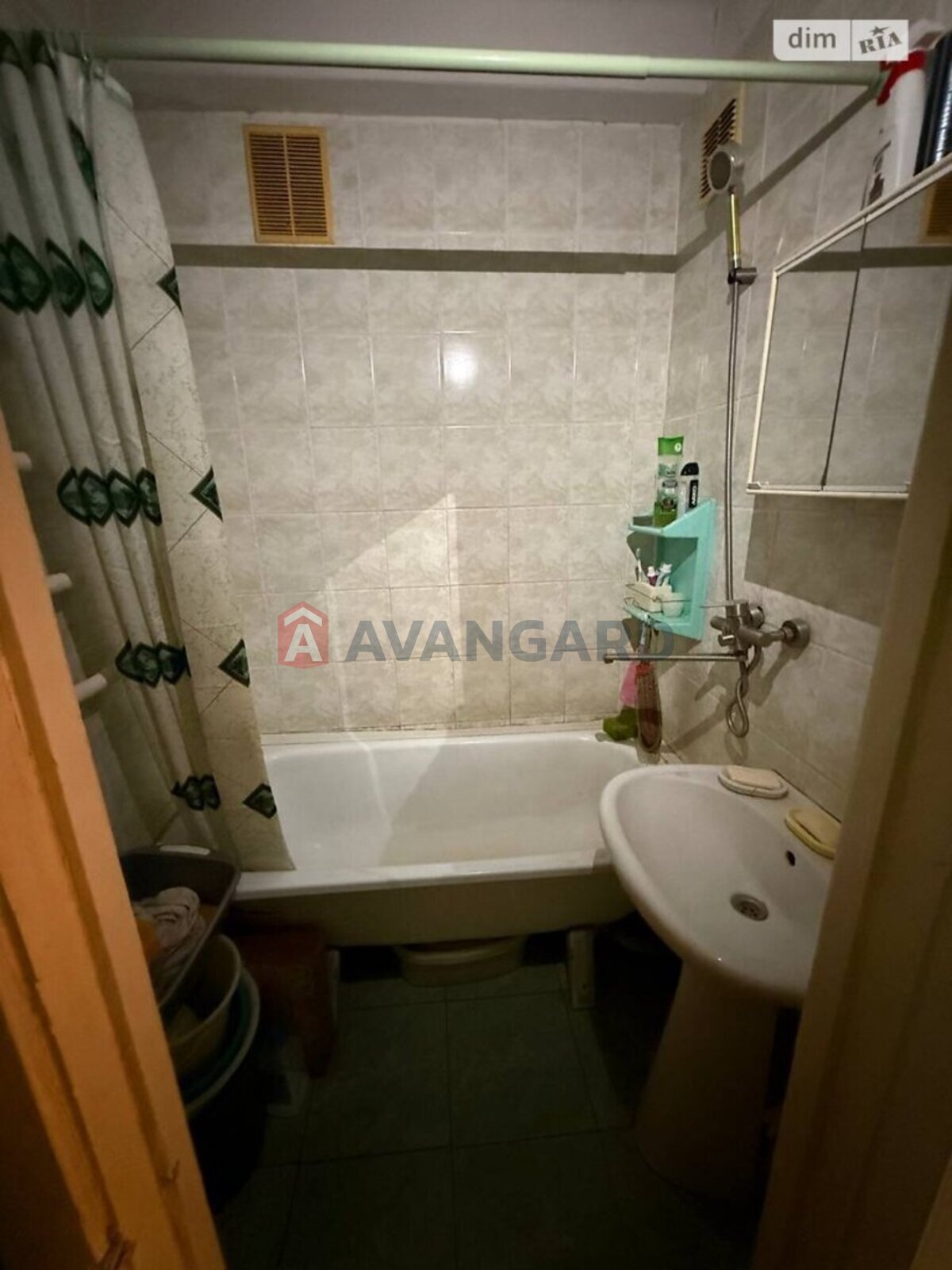 2 ����. ��������, 51/-/- ��. �., 8/9 ���� ���� 13