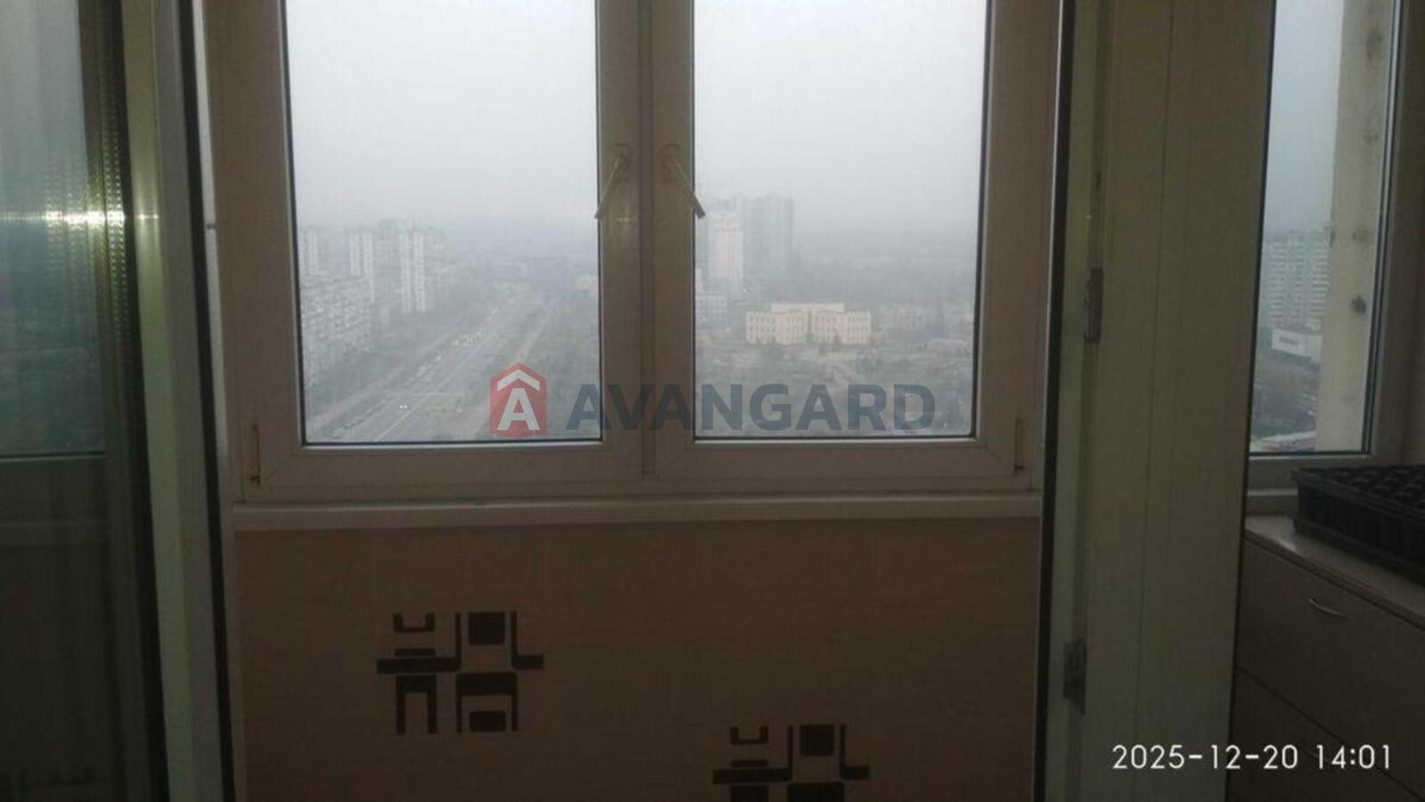 3 ��. ��������, 94/-/12 ��. �., 19/22 ������ ���� 15