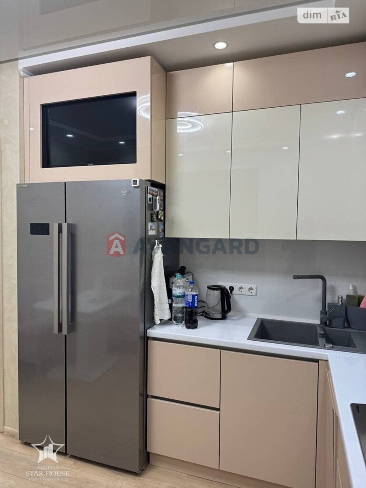 2 ��. ��������, 77/38/18 ��. �., 4/9 ������ ���� 9