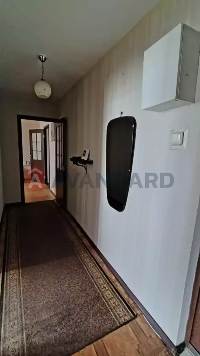 3 ��. ��������, 72/-/10 ��. �., 10/10 ������ ���� 5