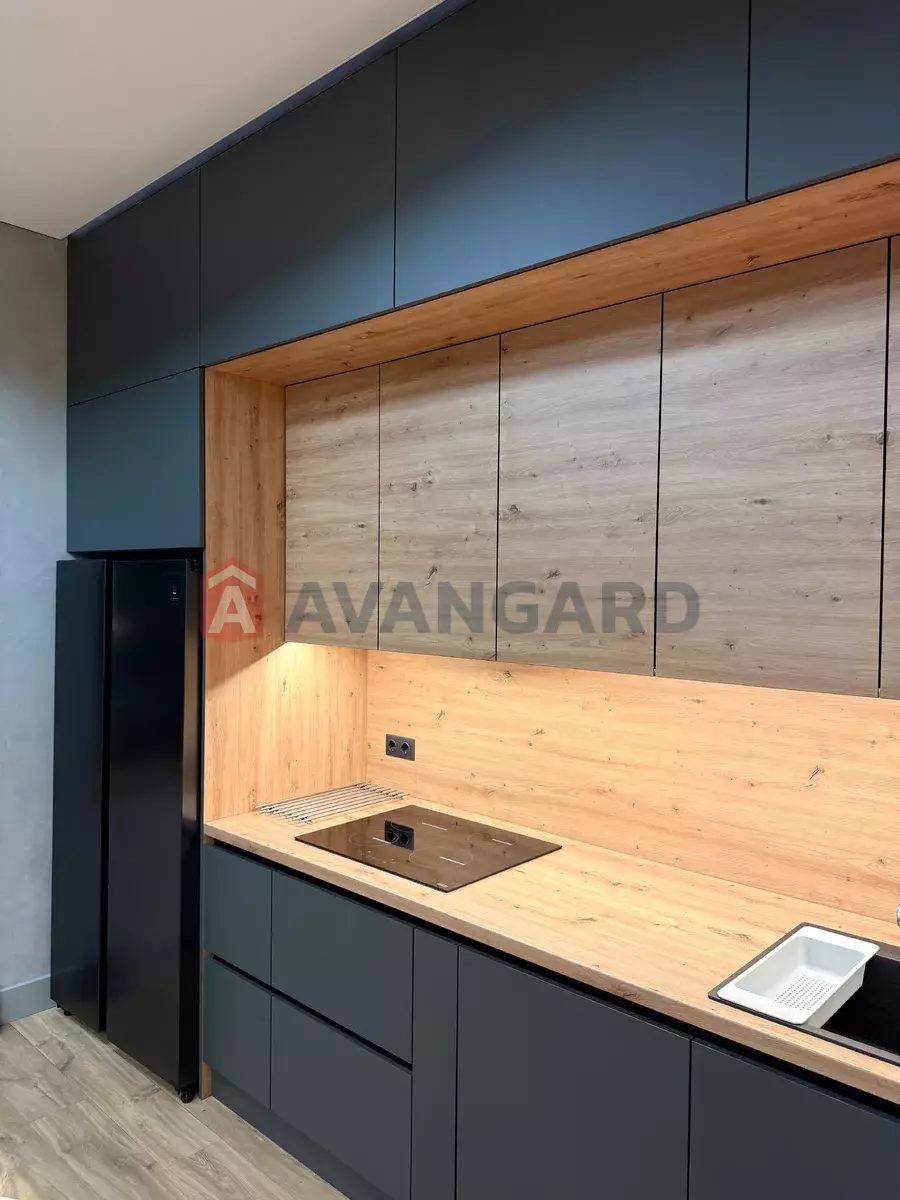 3 ��. ��������, 94/-/40 ��. �., 10/10 ������ ���� 1