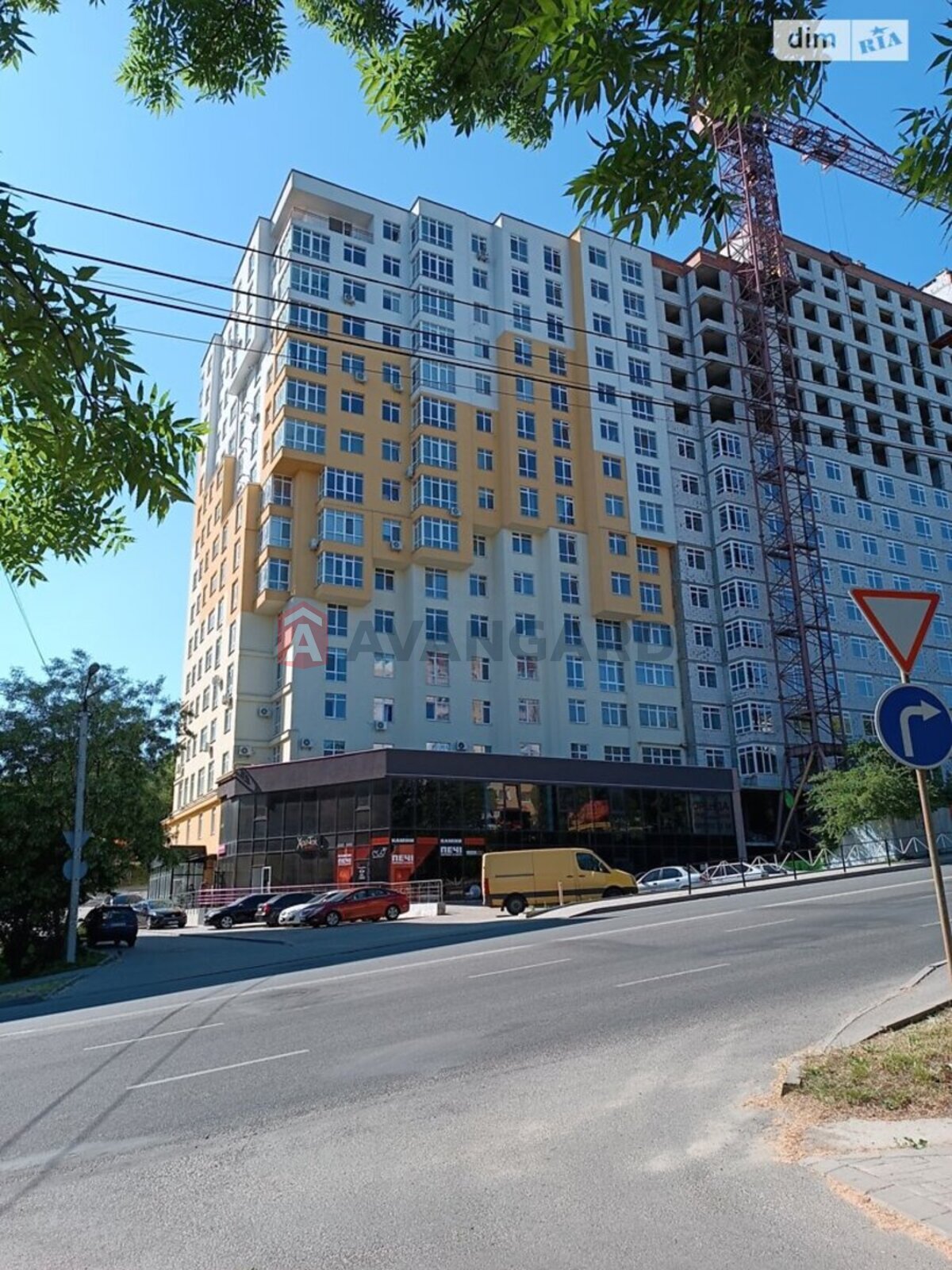 2 ��. ��������, 61/40/8 ��. �., 10/16 ������ ���� 1