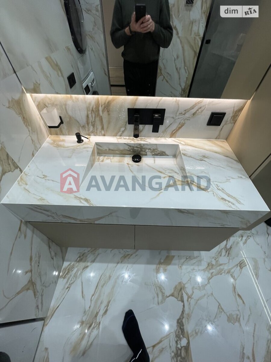 1 ����. ��������, 58/18/19 ��. �., 13/17 ���� ���� 24