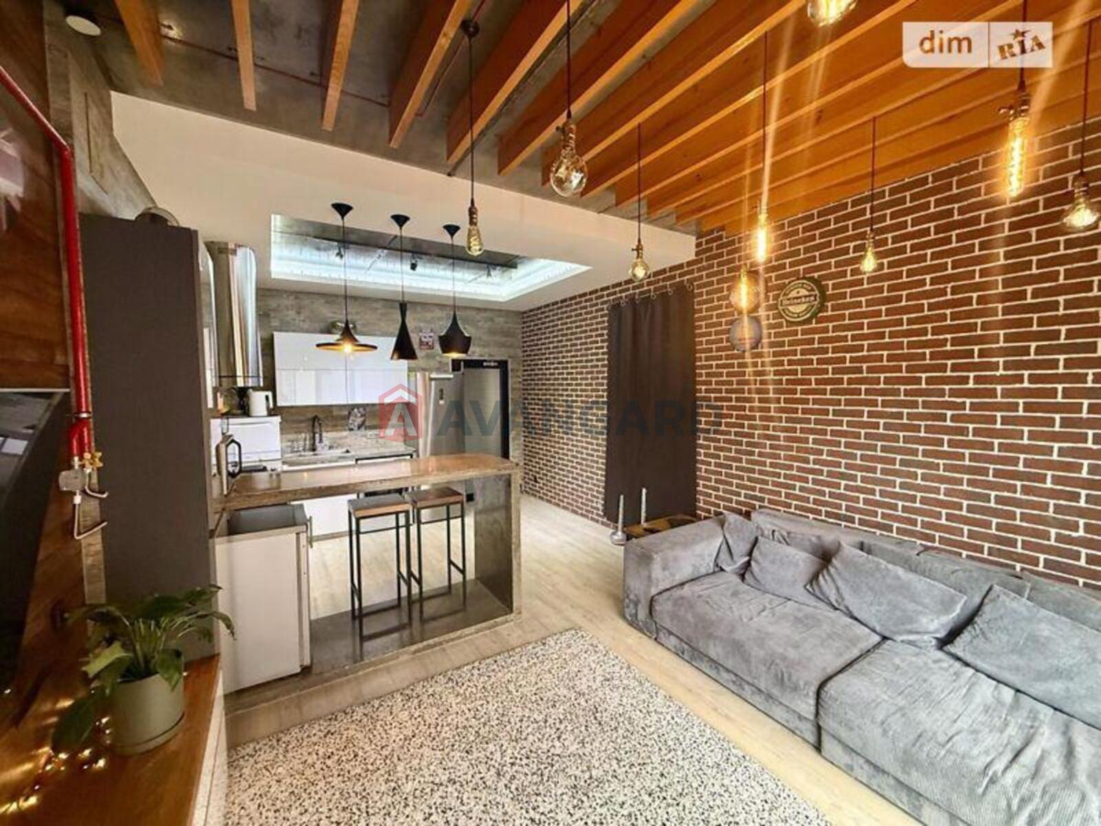 2 ��. ��������, 53/18/25 ��. �., 3/5 ������ ���� 7