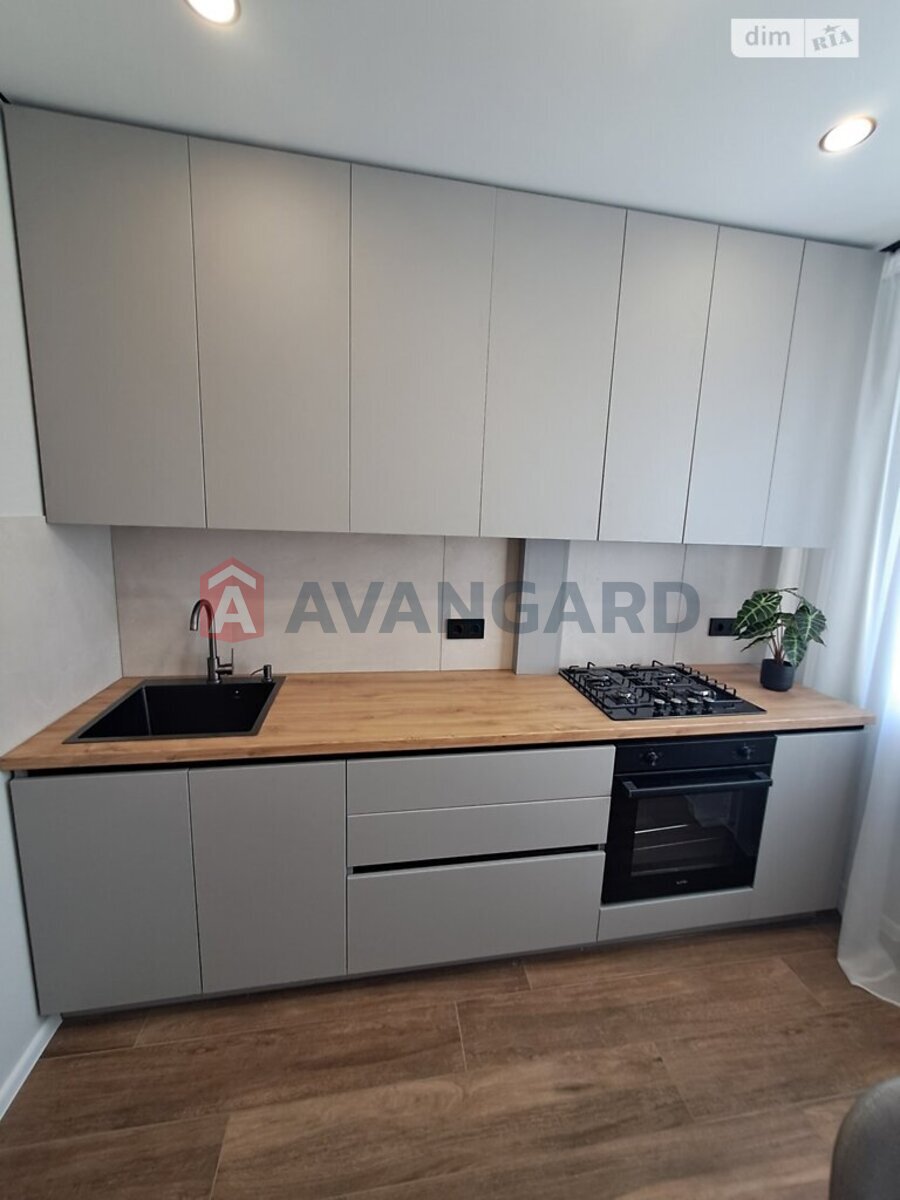 2 ��. ��������, 48/30/- ��. �., 4/9 ������ ���� 4