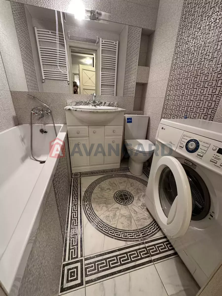 1 ��. ��������, 41/23/7 ��. �., 1/9 ������ ���� 4