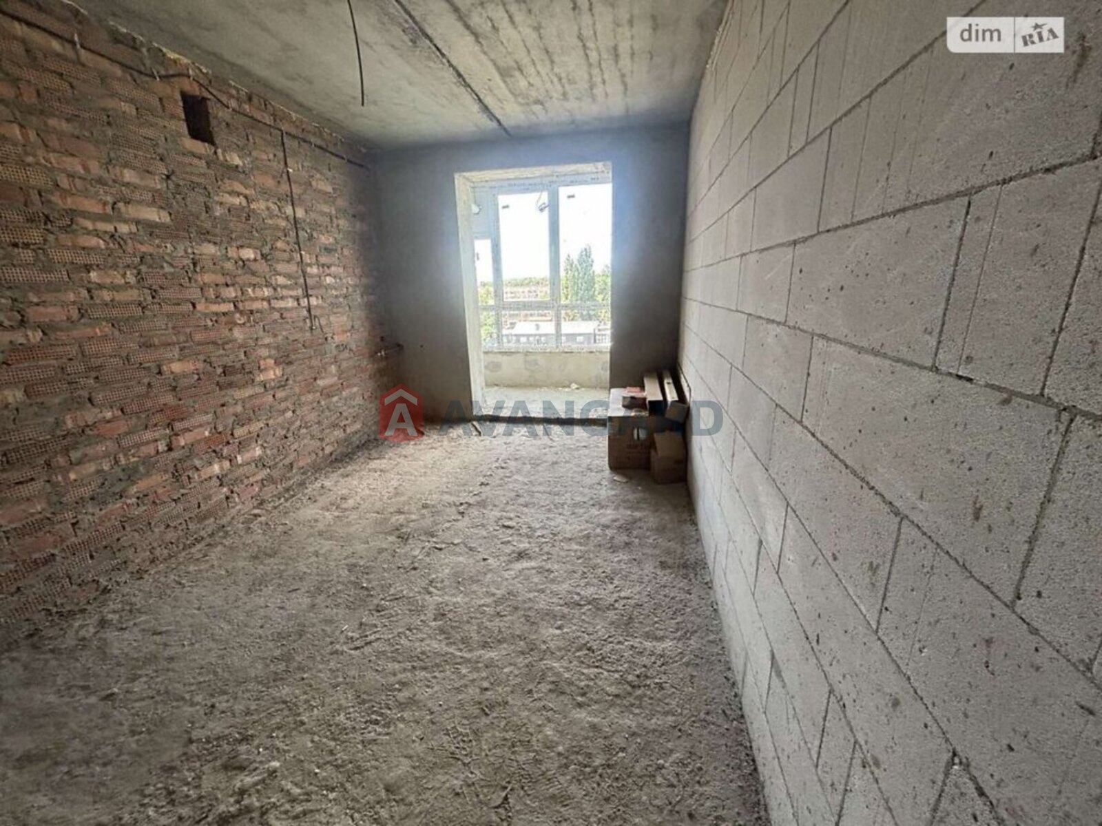 1 ����. ��������, 43/15/15 ��. �., 6/9 ���� ���� 11