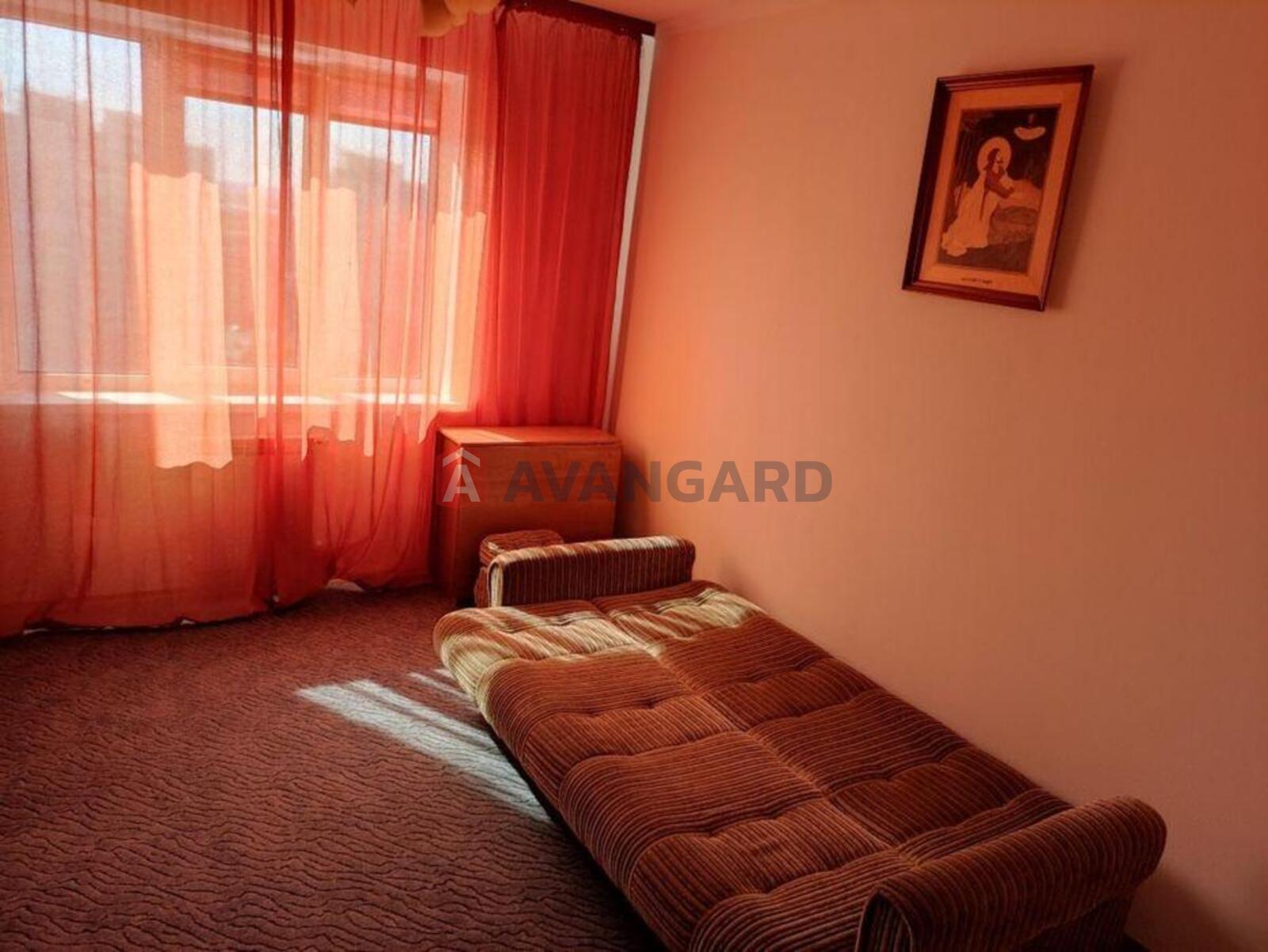 2 ��. ��������, 68/-/9 ��. �., 15/17 ������ ���� 6