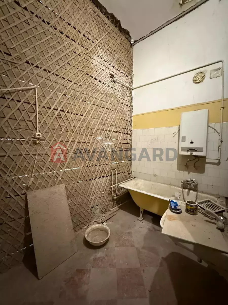 3 ����. ��������, 119/57/18 ��. �., 3/4 ���� ���� 7