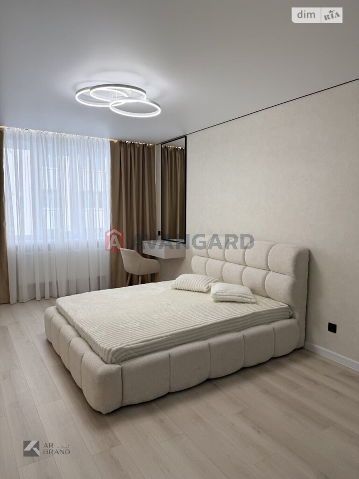 1 ��. ��������, 45/-/- ��. �., 3/10 ������ ���� 1